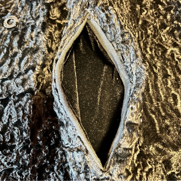 Vintage Black 50s Persian Lamb Coat with Fur Collar 3/4 Length Sleeves, Size M - Picture 14 of 16